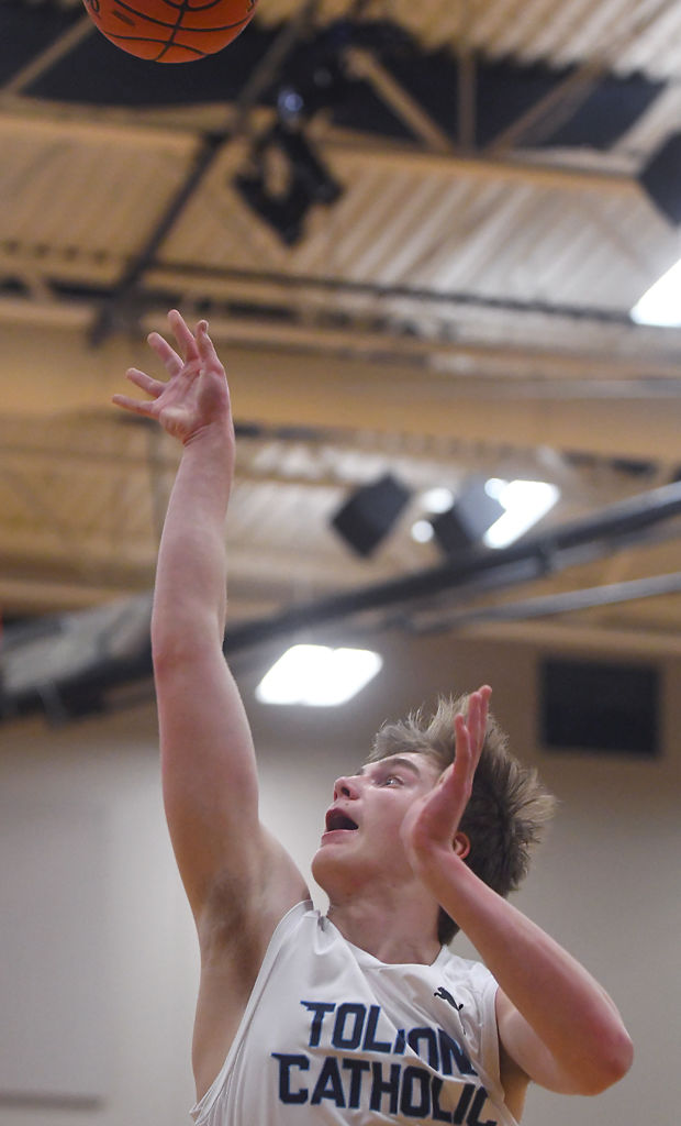 Justin Boyer goes up for a layup